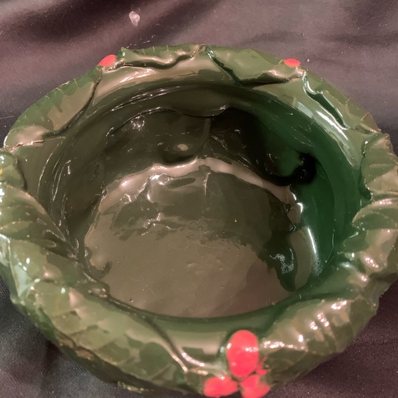 MERRY! - Vintage Charlestowne Pottery Bowl, Green Christmas Holly, Hand made - Picture 4 of 8